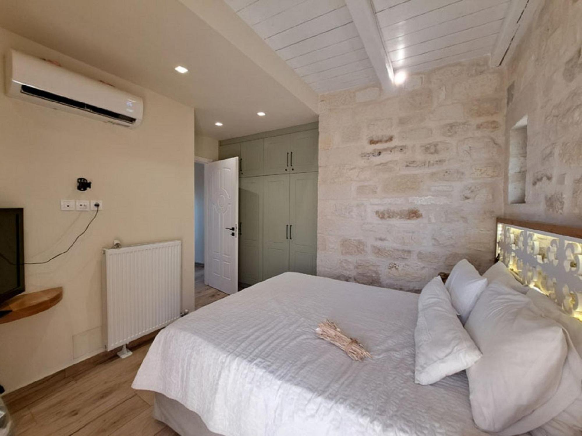 Villa Apollo - Saint George'S Retreat Village Kokkino Chorio Kültér fotó